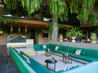 THE SILVER PALM RAMA 9 AT HUA MAK STATION (SHA)