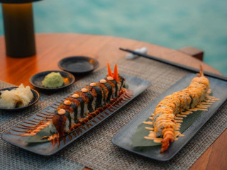 The Standard Huruvalhi Resort Maldives