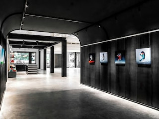 THE STANDARDX BANGKOK PHRA ARTHIT