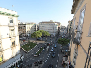 THE STATION NAPOLI