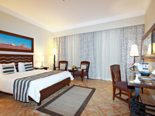 THE THREE CORNERS OCEAN VIEW