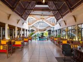 THE TRAVELLERS BEACH HOTEL