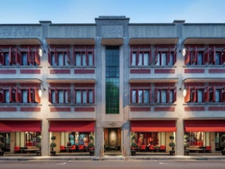 THE VAGABOND CLUB, SINGAPORE, A TRIBUTE PORTFOLIO HOTEL