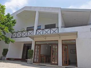 The Villa In Lavinia