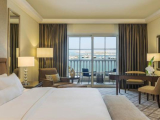 THE WESTIN DUBAI MINA SEYAHI BEACH RESORT & MARINA