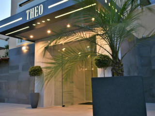 Theo Hotel