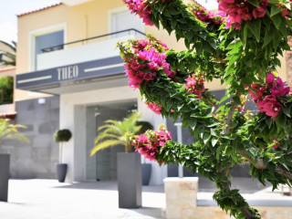 Theo Hotel