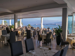 Theo Sunset Bay Hotel