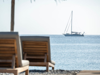 Theros All Suite Hotel