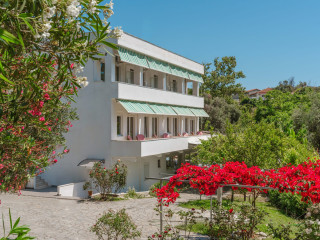 Theros Blu Parga