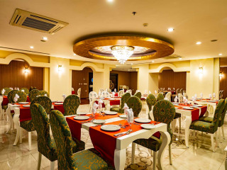 THRONE BEACH RESORT&SPA