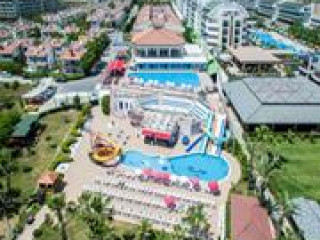 Throne Seagate Belek Hotel