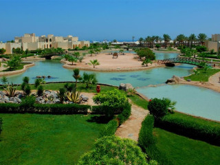 TIA HEIGHTS MAKADI BAY