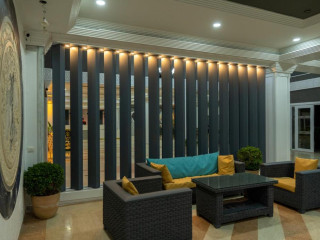 Tiana Beach Resort