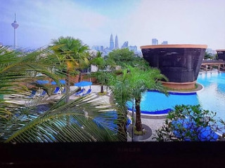 TIMES SQUARE SERVICE SUITES