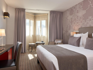 Timhotel Opera Blanche Fontaine