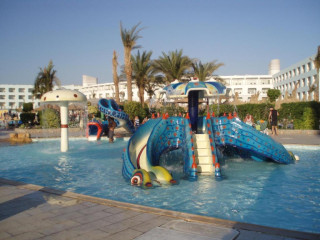 TITANIC AQUA PARK