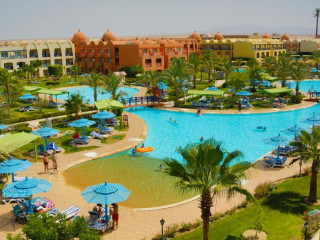 Titanic Aqua Park Resort