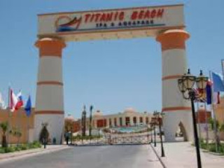 TITANIC BEACH RESORT & AQUAPARK