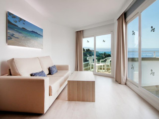 TOMIR PORTALS SUITES