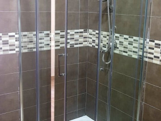 TORTORA ROOM IN GARIBALDI SQUARE