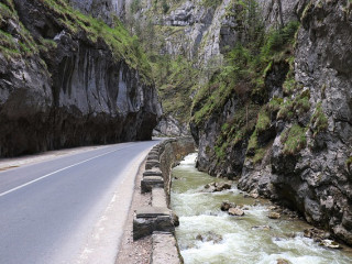 TRANSILVANIA DE RASARIT si MOLDOVA 