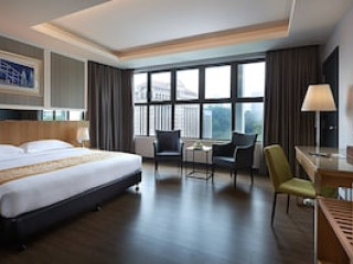 TRANSIT KUALA LUMPUR