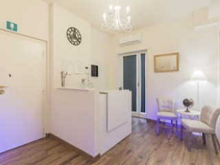 TRASTEVERE GALLERY SUITES