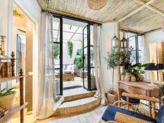 TRASTEVERE LUXURY&CHARMING LOFT WITH COURTYARD