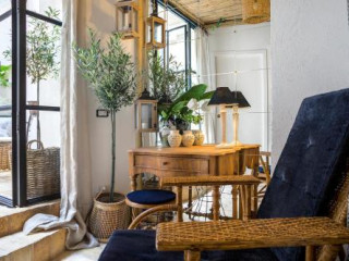 TRASTEVERE LUXURY&CHARMING LOFT WITH COURTYARD