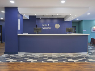 Travelodge Gatwick Airport Central Hotel