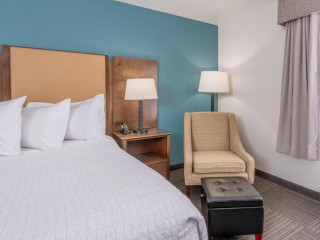 Travelodge Phuket Town