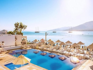TREND LIFE   TRENDLIFE HOTELS & BEACH CLUB BODRUM TORBA