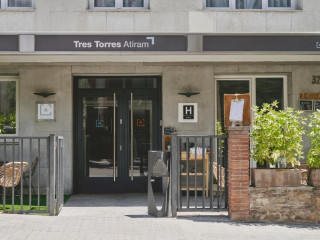 Tres Torres Atiram