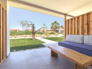 Tresor Sousouras Hotel