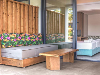 Tresor Sousouras Hotel