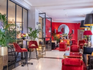 TRIANON RIVE GAUCHE