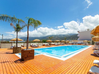 TRITON HOTEL
