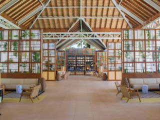 TROPICAL DELUXE PRINCESS