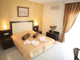 Tropical Hotel - Hanioti