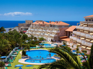 Tropical Park Hotel