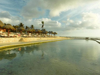 TRS Yucatan Hotel