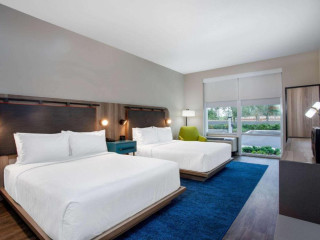 TRYP by Wyndham Orlando