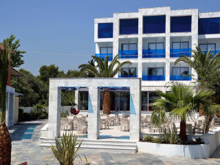 TRYP Corfu Dassia