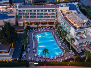 TUI BLUE BARUT ANDIZ (+16 ADULTS ONLY)
