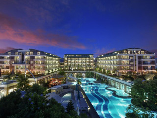 TUI BLUE SIDE (ADULT +16)