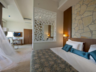TUI DAY & NIGHT Connected Club Life Belek