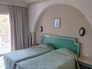 TUNISIA LODGE