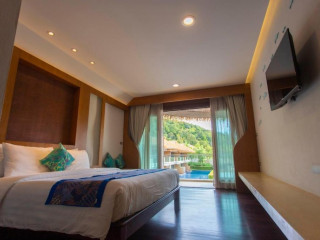 Tup Kaek Sunset Beach Resort and Spa