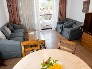 TURQUOISE BEACH HOTEL